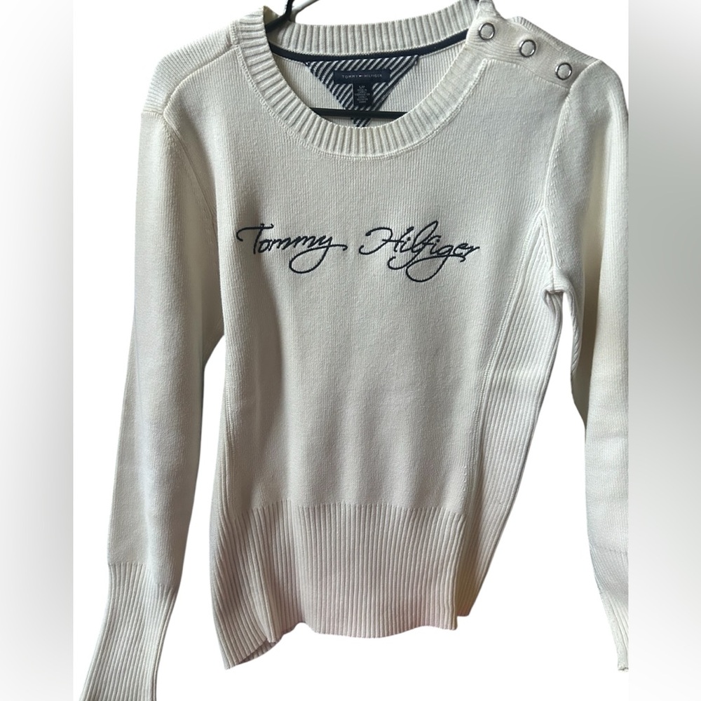 Vintage Tommy Hilfiger sweater